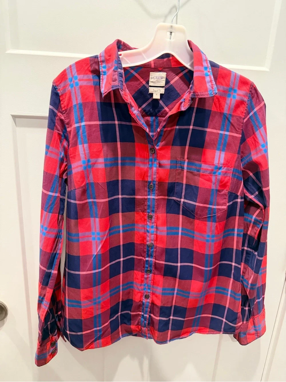 J.Crew Perfect Fit Plaid Button Down Shirt Women’s Medium Red Navy Cotton